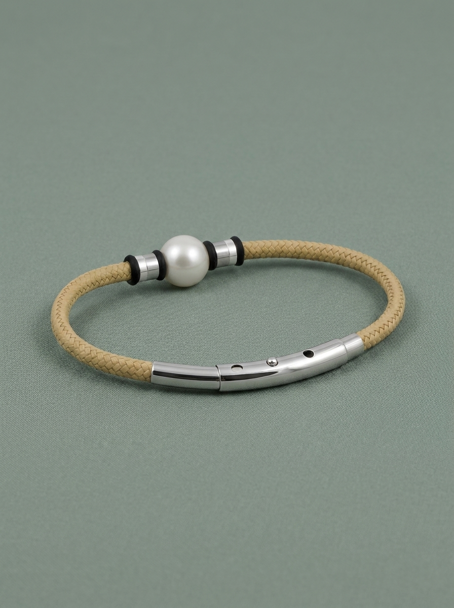 Cord bracelet with a pearl