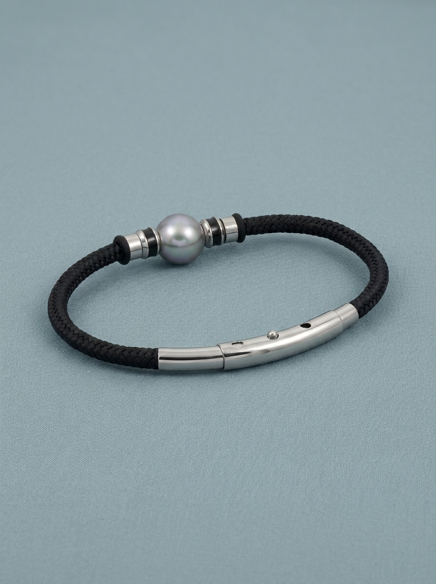 Men's cord bracelet