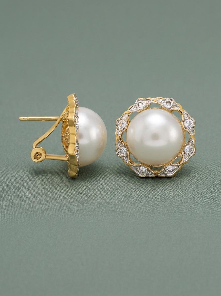 Vintage-Ohrringe mit halber Perle und Gold
