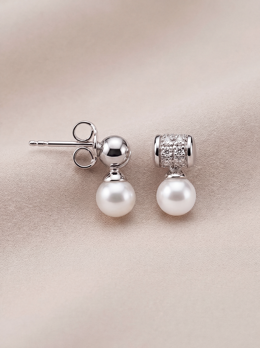 Pendientes cortos con bolita de perla