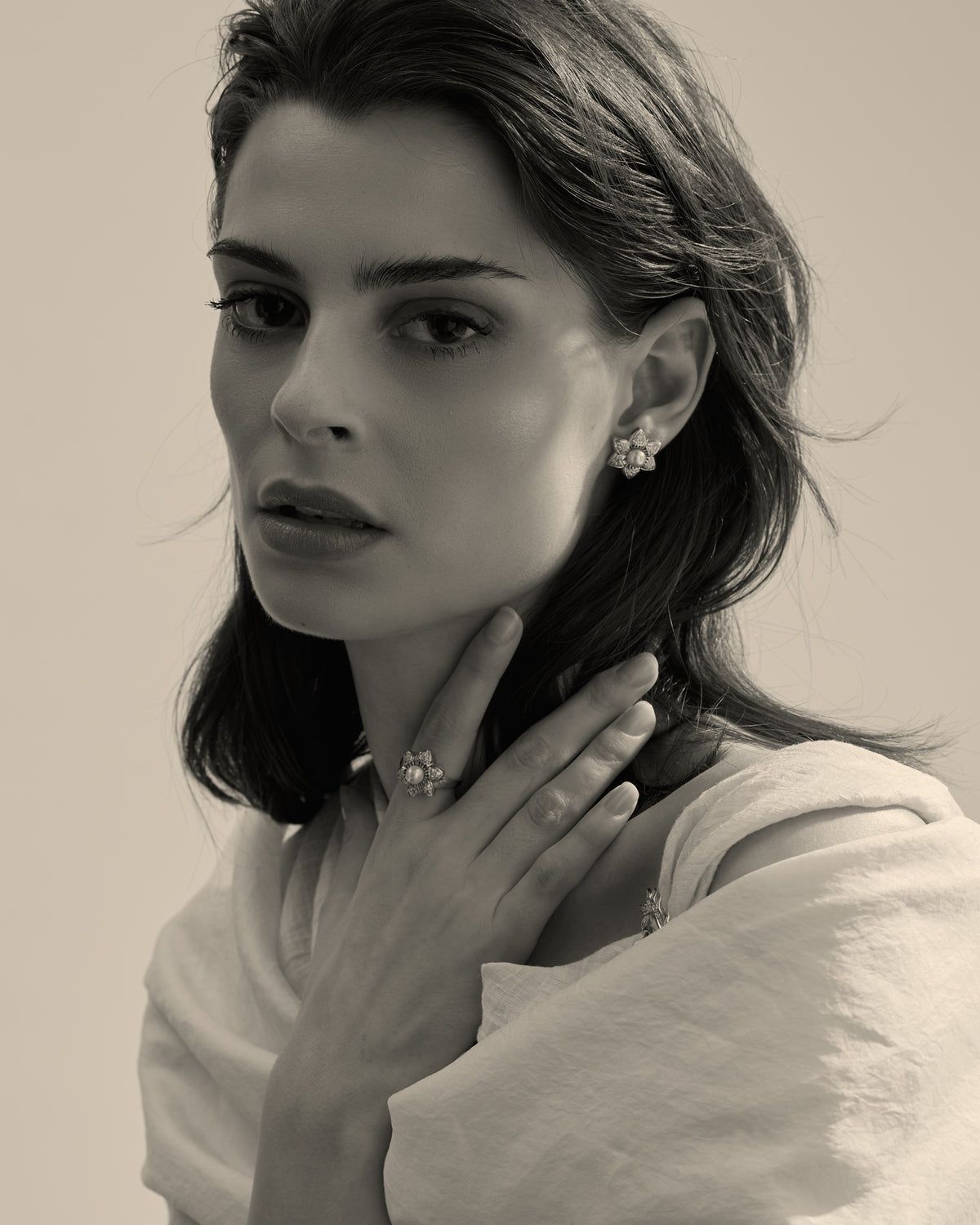 model amb conjunt vintage