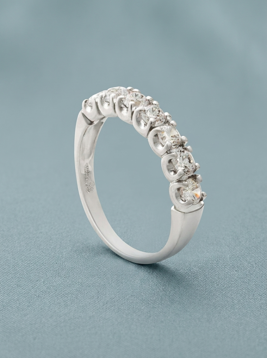 Sterling silver ring with cubic zirconia