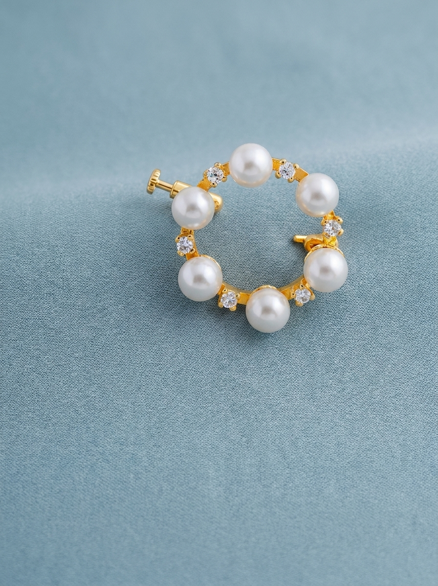 fermall banyat en or amb perles blanques de Mallorca 