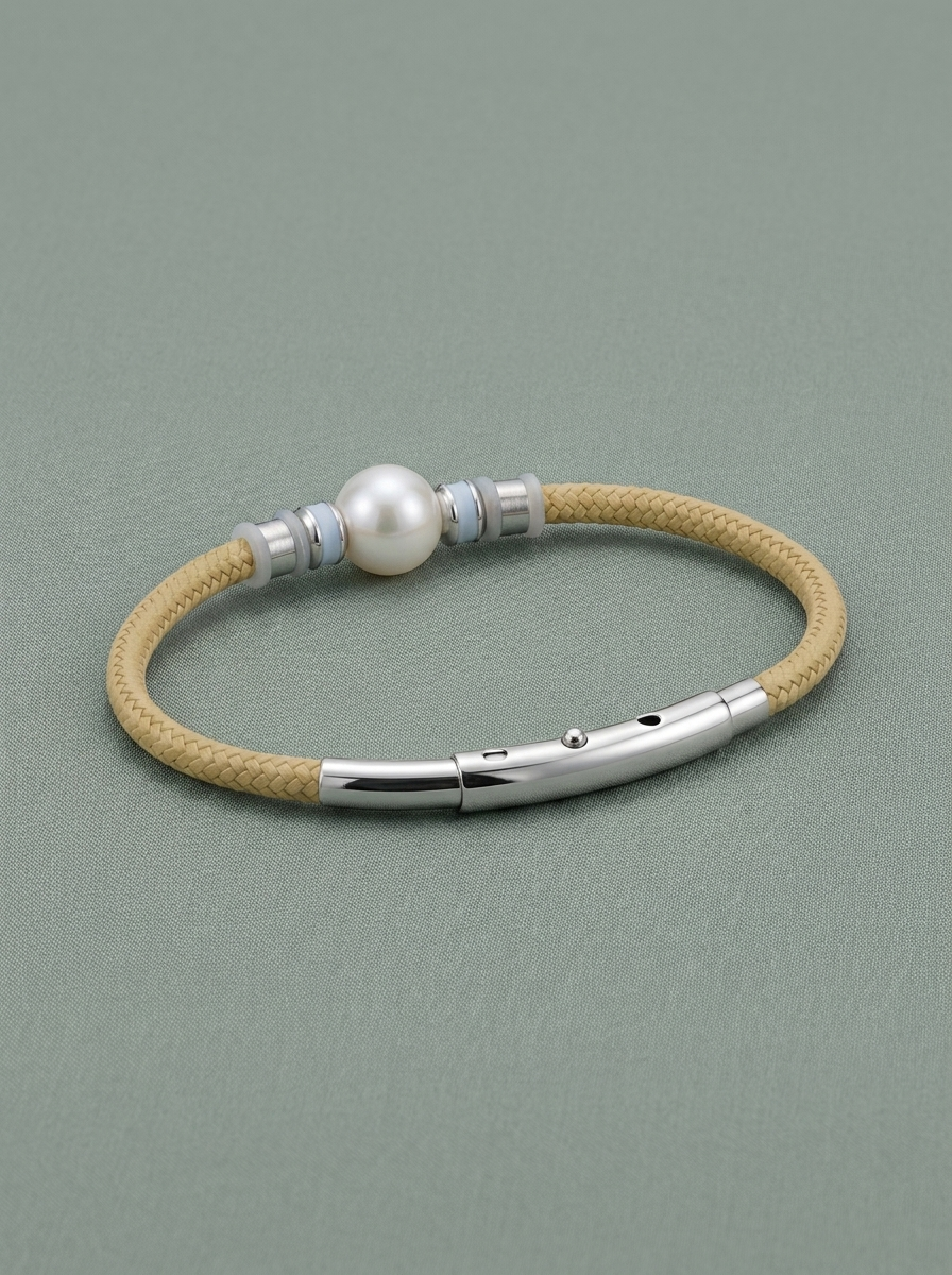 Beige nautical bracelet with a white pearl