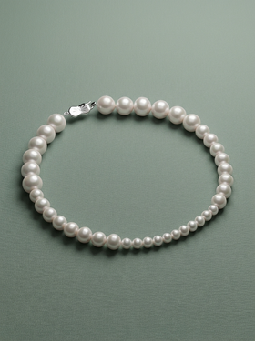 collar de perlas cultivadas con perlas de diferentes diametros 